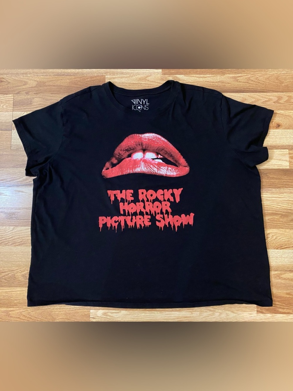 Torrid The Rocky Horror Picture Show Black Graphic Tee with Red Lips Size 3X - Picture 2 of 10